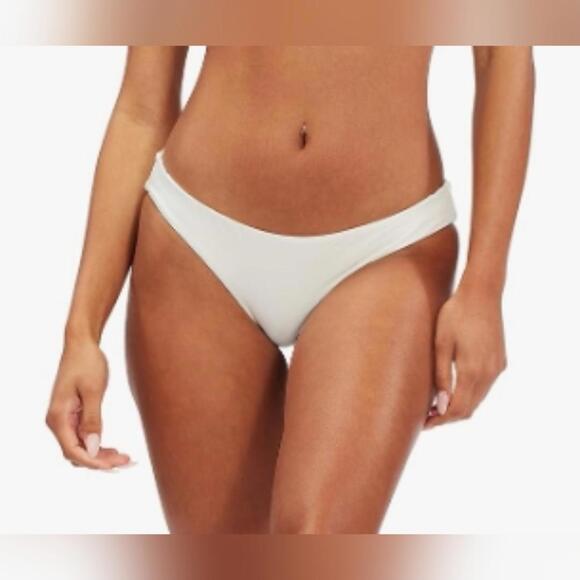 Billabong Other - NWT Billabong Women's Classic Lowrider Bikini Bottom, 10 (Medium)